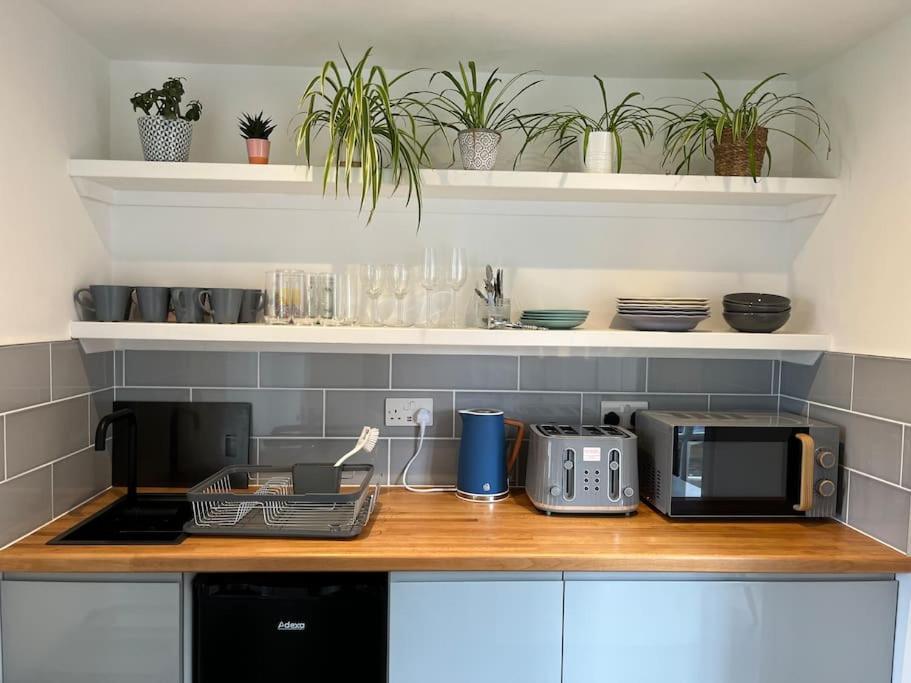 Gorgeous Small House In Hove